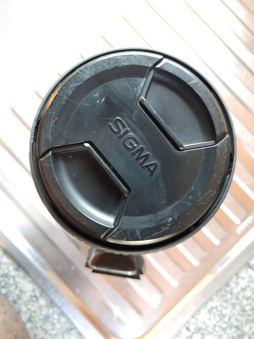 Sigma APO 50-500mm f4-6.3 EX DG HSM Lens for Canon digital SLR camers.