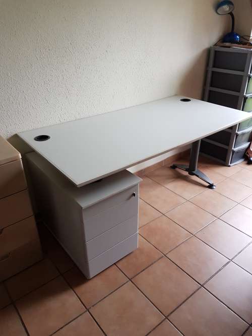 Office Desk