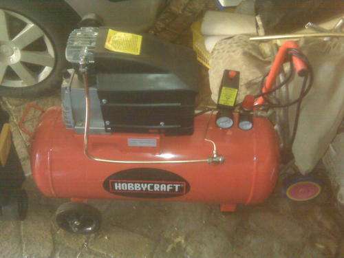 Hobby-craft,50 liter compressor with accessories
