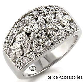 **INTERNATIONAL POSTAGE**18K WHITE GOLD PLATED SIMULATED DIAMOND RING