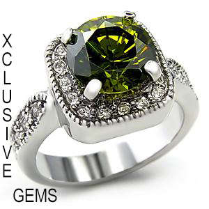 **In Stock* R35 POSTAGE* 18K GOLD PLATED SIMULATED PERIDOT LADIES RING