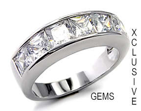 * SPARKLING* 18K WHITE GOLD PLATED SIMULATED DIAMOND LADIES RING