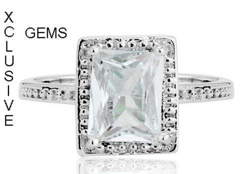 * GORGEOUS* 18K WHITE GOLD PLATED 4CT SIMULATED DIAMOND LADIES RING