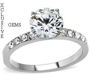 * R35 POSTAGE* 18K WHITE GOLD PLATED SIMULATED DIAMOND LADIES RING
