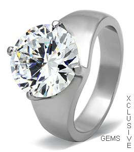 **GORGEOUS 18K WHITE GOLD PLATED SIMULATED DIAMOND RING