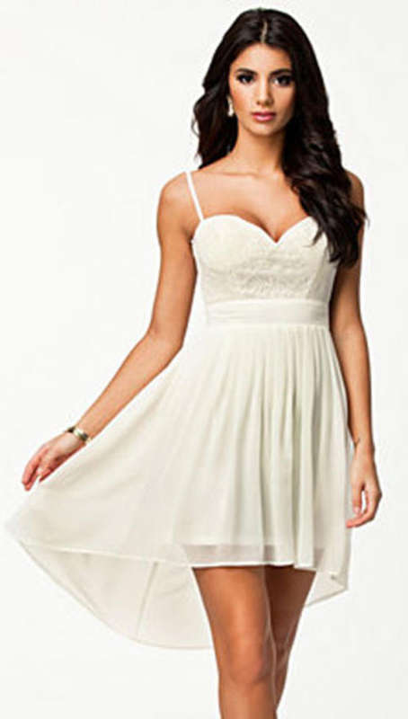 PRETTY LACE & CHIFFON DRESS