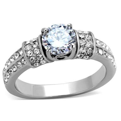 **** BEAUTIFUL 18K WHITE GOLD PLATED SIMULATED DIAMOND RING