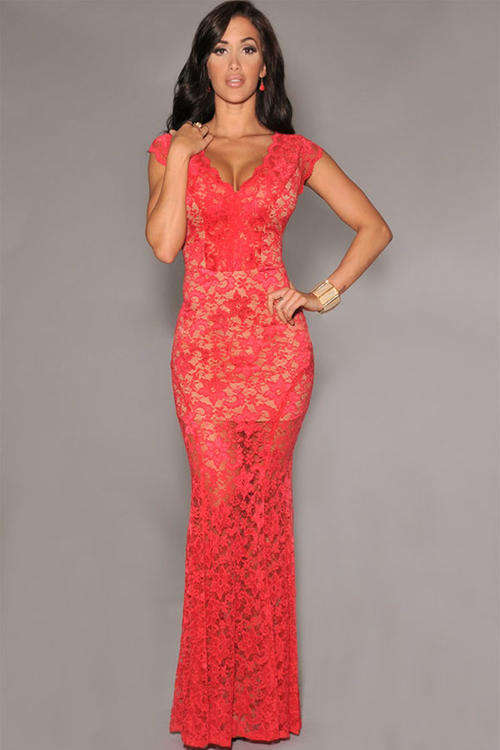 STUNNING FLORAL LACE EVENING DRESS