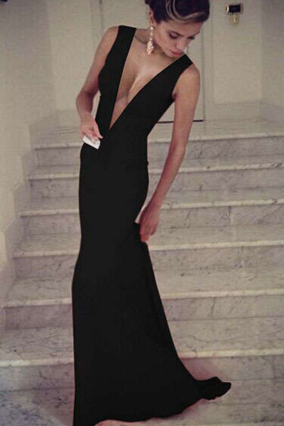 ALLURING DEEP V NECKLINE EVENING DRESS