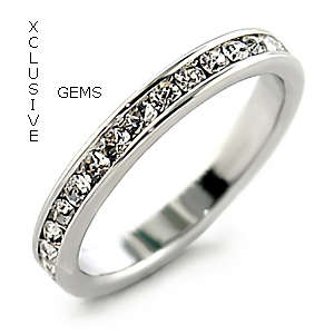 ** 18K WHITE GOLD PLATED SIMULATED DIAMOND LADIES RING