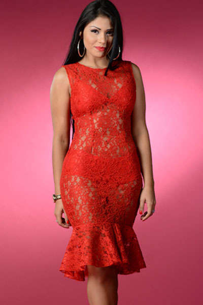ROMANTIC RED LACE MIDI DRESS