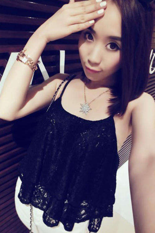 DELIGHTFUL DOUBLE LAYER LACE CROP TOP