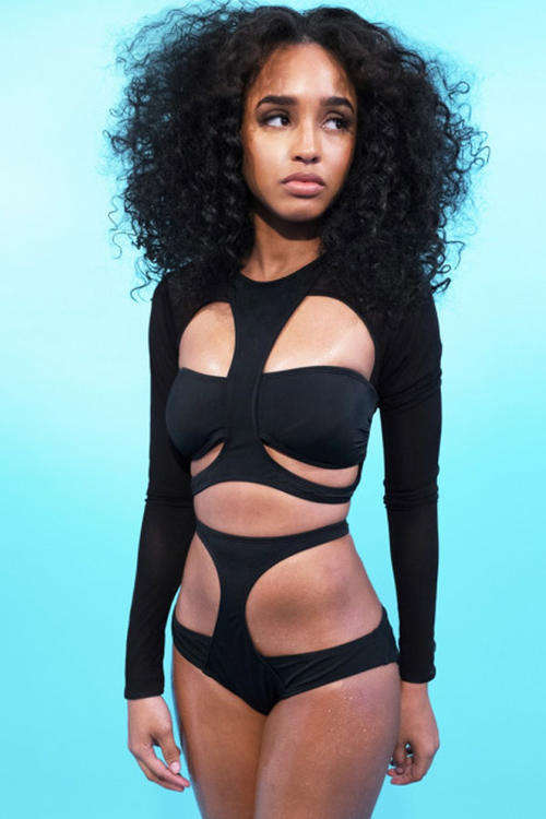 BOLD HOLLOW OUT DETAIL LONG SLEEVE BIKINI