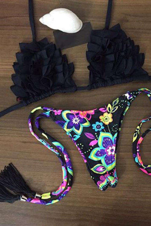 FANTASTIC FRILLY TOP DETAIL BIKINI