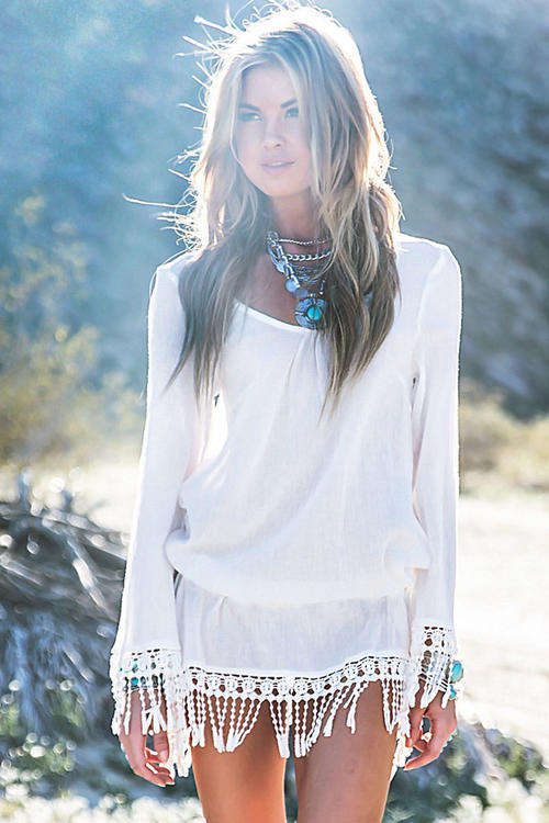 TRENDY TASSEL HEM DETAIL BEACH DRESS