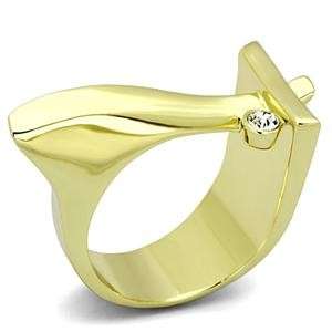 ** STUNNING 18K YELLOW GOLD PLATED SIMULATED DIAMOND LADIES RING