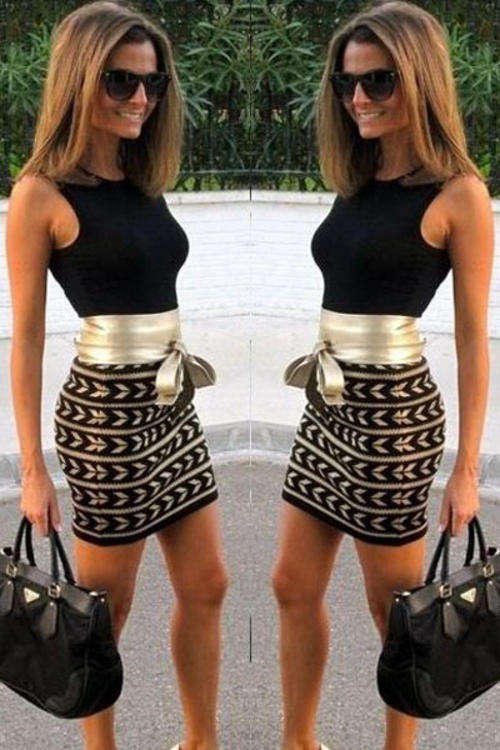 STUNNING CONTRAST COLOUR MINI DRESS