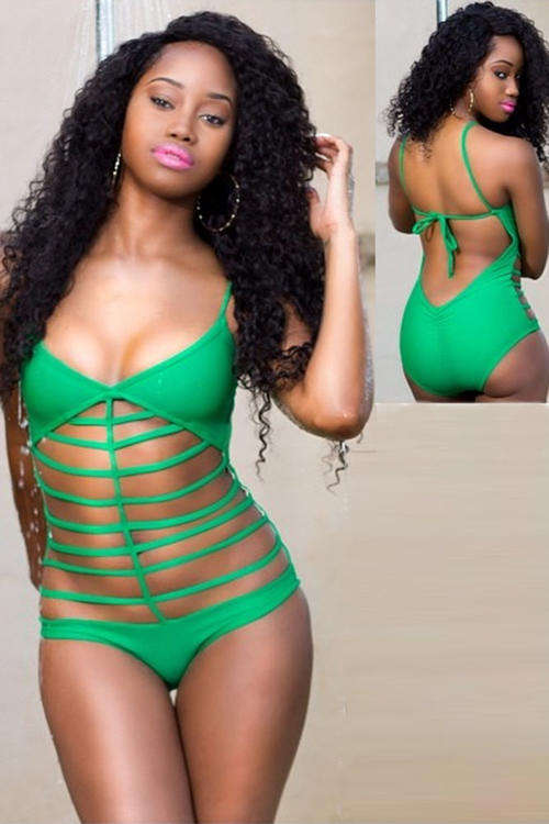 GORGEOUS GREEN HOLLOW OUT FRONT DETAIL SWIMSUIT