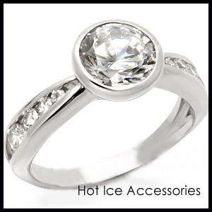 STERLING SILVER SIMULATED DIAMOND RING - NO COMBINED POSTAGE
