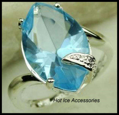 **INTERNATIONAL SHIPPING** STERLING SILVER HALLMARKED SIMULATED BLUE TOPAZ RING
