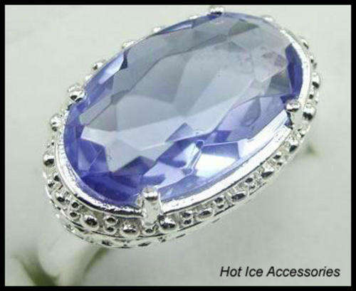 **INTERNATIONAL SHIPPING** STERLING SILVER SIMULATED LIGHT AMETHYST RING*NO COMBINED POSTAGE