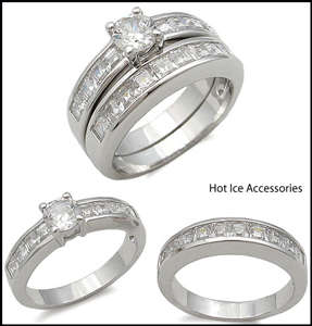 **INTERNATIONAL POSTAGE** SIMULATED DIAMOND 18K WHITE GOLD PLATED WEDDING RING SET