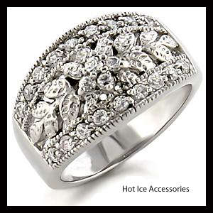 **INTERNATIONAL POSTAGE** 18K WHITE GOLD PLATED SIMULATED DIAMOND RING