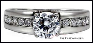 **INTERNATIONAL POSTAGE**STAINLESS STEEL SIMULATED DIAMOND RING
