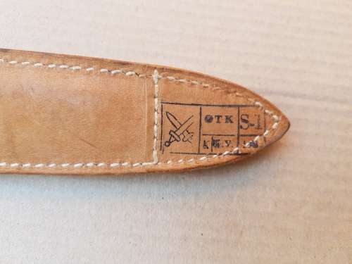 CZECHOSLOVAKIA BAYONET WITH ITS LEATHER SHEATH