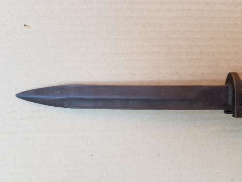 CZECHOSLOVAKIA BAYONET WITH ITS LEATHER SHEATH