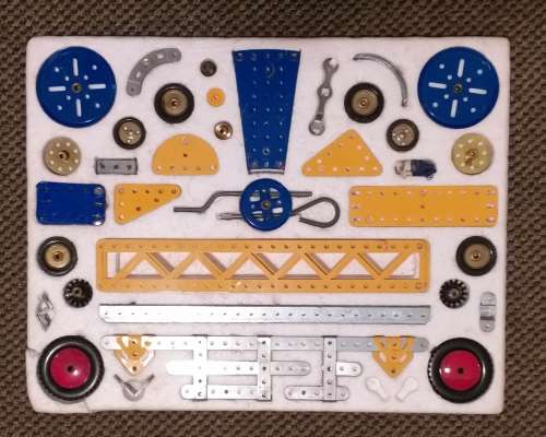 Meccano set 6