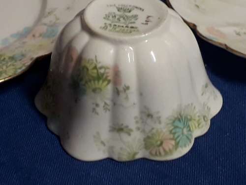 EXTREMELY RARE AND AWESOMELY STUNNING ANTIQUE "THE FOLEY CHINA" TEA TRIO c1900, RD 208329.
