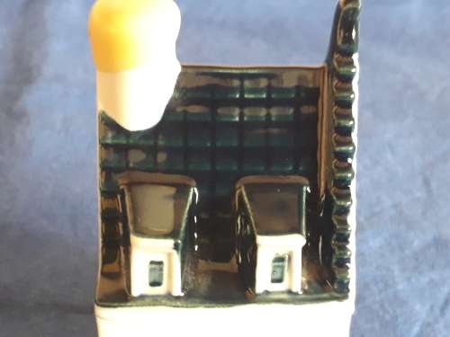 VINTAGE KLM DELFT BLUE HOUSE NO. 77, SEALED AND STILL FULL