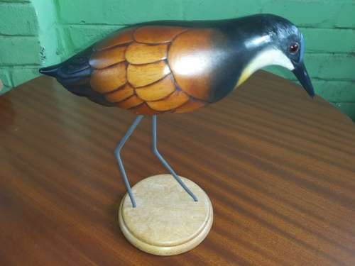 HIGHLY COLLECTIBLE, HAND PAINTED FEATHERS GALLERY "JACANA" WOODEN BIRD