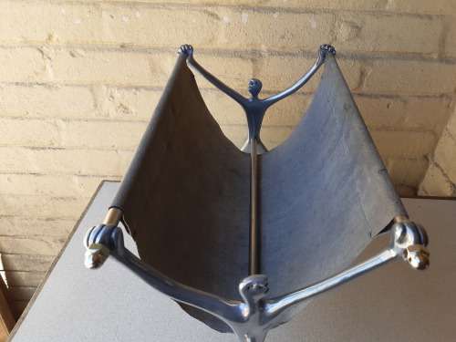 CARROLL BOYES:  GORGEOUS MAN DESIGN AND GRAY LEATHER MAGAZINE STAND IN GREAT CONDITION