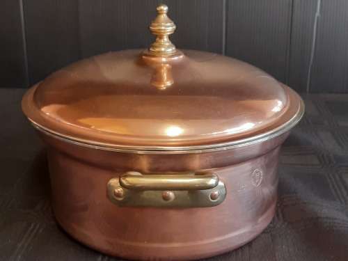 AWESOME ANTIQUE CHRISTIAN WAGNER MADE IN GERMANY COPPER POT WITH BRASS HANDLES AND FINIAL