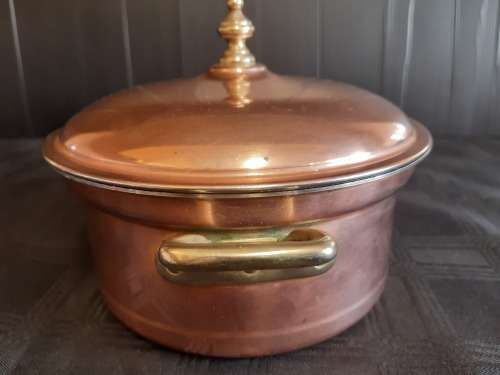 AWESOME ANTIQUE CHRISTIAN WAGNER MADE IN GERMANY COPPER POT WITH BRASS HANDLES AND FINIAL