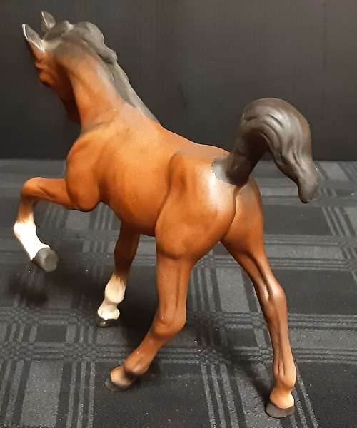 STUNNING VINTAGE BESWICK ENGLAND CERAMIC HORSE FIGURINE