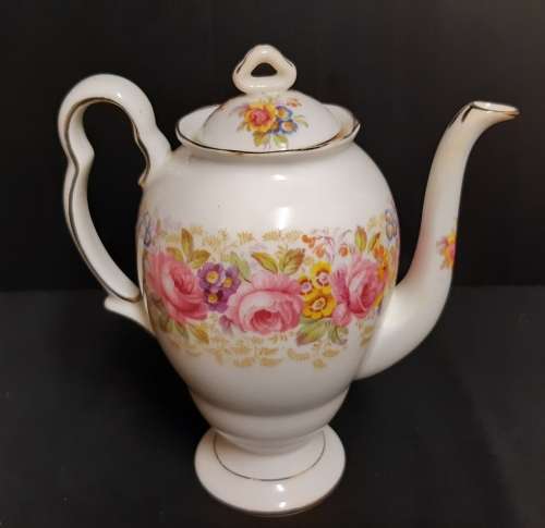 ELEGANT ROYAL ALBERT SERENA BONE CHINA COFFEE POT WITH A STUNNING FLORAL DESIGN