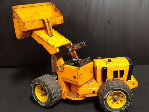 VINTAGE METAL TONKA ARTICULATING FRONT END LOADER 26 CM LONG