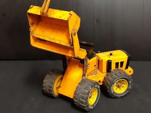 VINTAGE METAL TONKA ARTICULATING FRONT END LOADER 26 CM LONG
