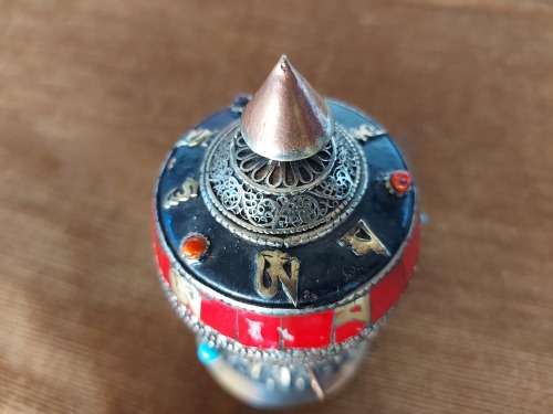 INTRICATELY DETAILED HAND CRAFTED COPPER AND BRASS TIBETAN BUDDHIST PRAYER WHEEL ON STAND
