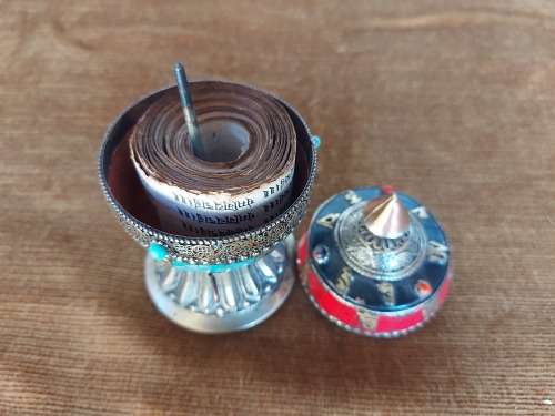 INTRICATELY DETAILED HAND CRAFTED COPPER AND BRASS TIBETAN BUDDHIST PRAYER WHEEL ON STAND