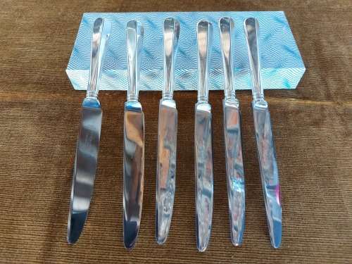 VINTAGE W M SPILHAUS SET OF 6 MADE IN SHEFFIELD SILVER PLATED RATTAIL KNIVES