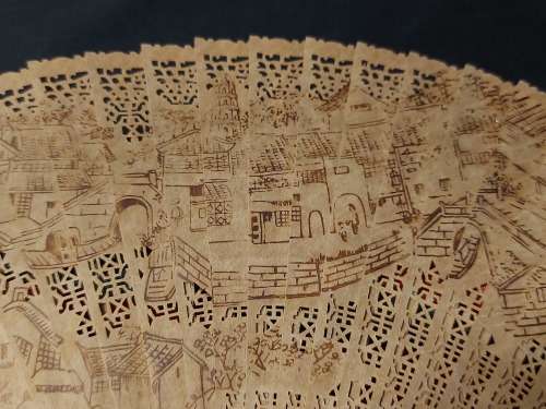 STUNNINGLY DECORATED VINTAGE ORIENTAL FAN DEPICTING AWESOME IMAGES AND BOXED WITH MARKINGS,