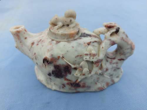 STUNNING INTRICATELY CARVED ORIENTAL VINTAGE STONE TEAPOT