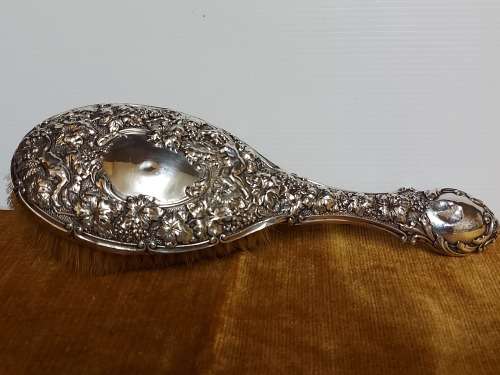 1903 ANTIQUE EDWARDIAN ERA HALLMARKED BIRMINGHAM SILVER-BACKED BRUSH