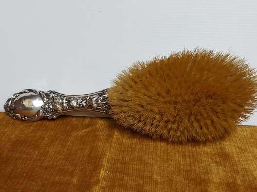 1903 ANTIQUE EDWARDIAN ERA HALLMARKED BIRMINGHAM SILVER-BACKED BRUSH