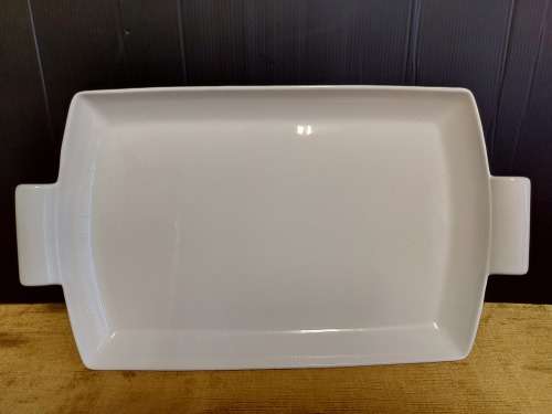 STUNNING LE CREUSET LARGE WHITE CERAMIC TWIN HANDLED RECTANGULAR PLATTER