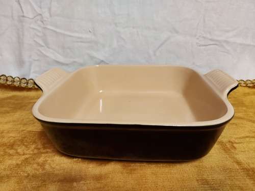 STUNNING LE CREUSET 11-43 SQUARE CERAMIC OVEN DISH IN MINT CONDITION